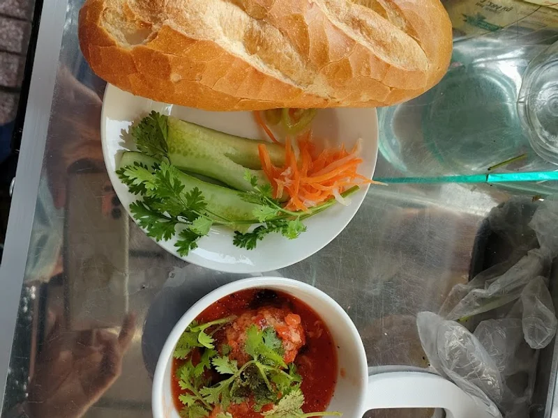 Bánh mì Xíu Mại B&B