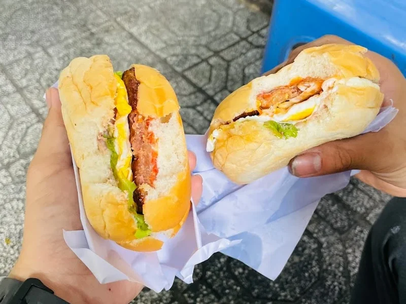 Bánh Mì Hà Nội
