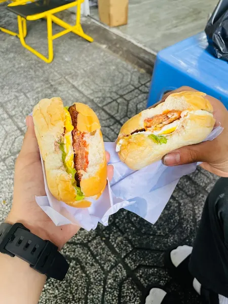 Bánh Mì Hà Nội