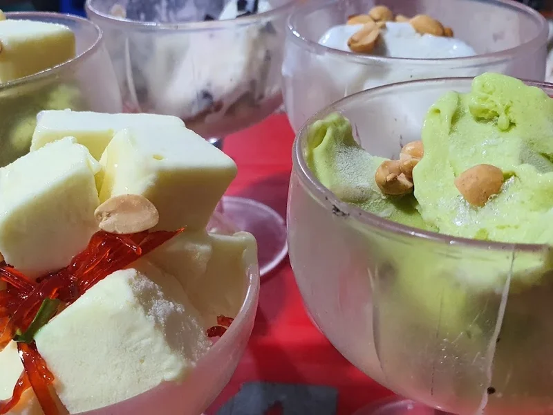 Kem Ký Hải Thượng Lãn Ông