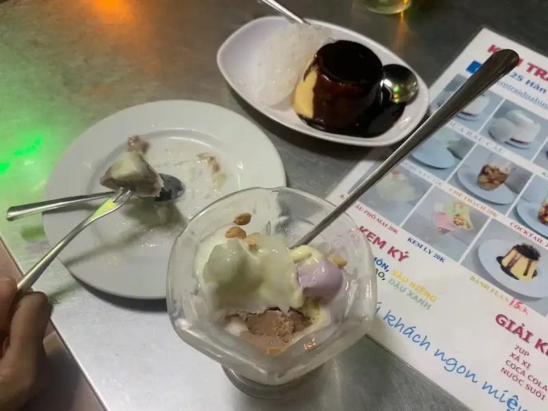 Kem Trái Dừa Bình Thới