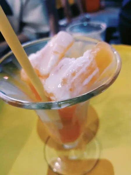 Chè Thái Trang My