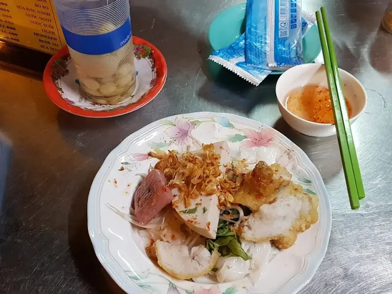 Chè Hoa 3/2, Hẻm 992