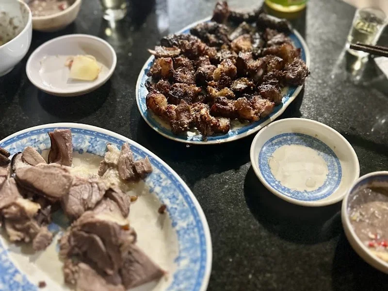 Quán Thịt Cày Ông Dân