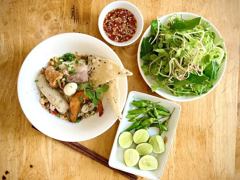 Mì Quảng 48 siêu ngon - Q12
