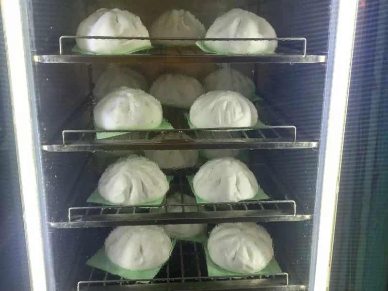 BÁNH MÌ TUẤN MẬP SÀI GÒN HEO VỊT QUAY