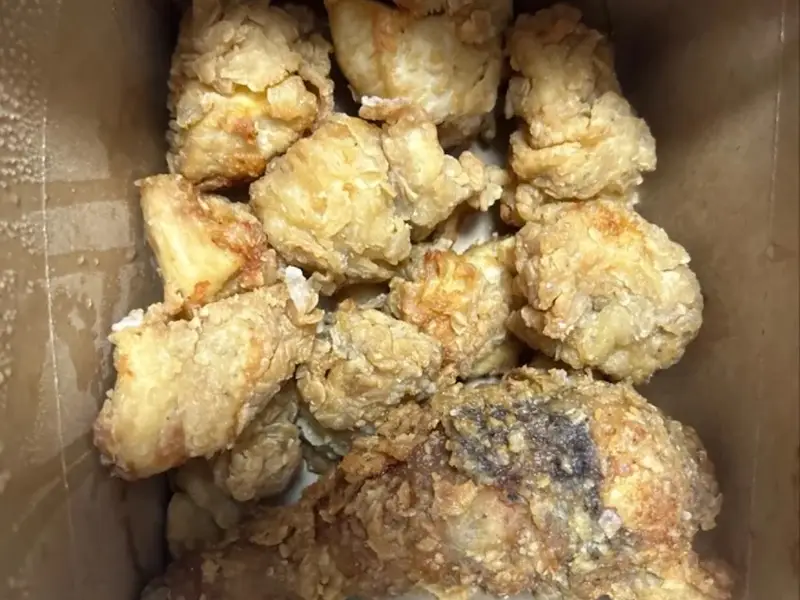 Gà Rán Chícc Chícc