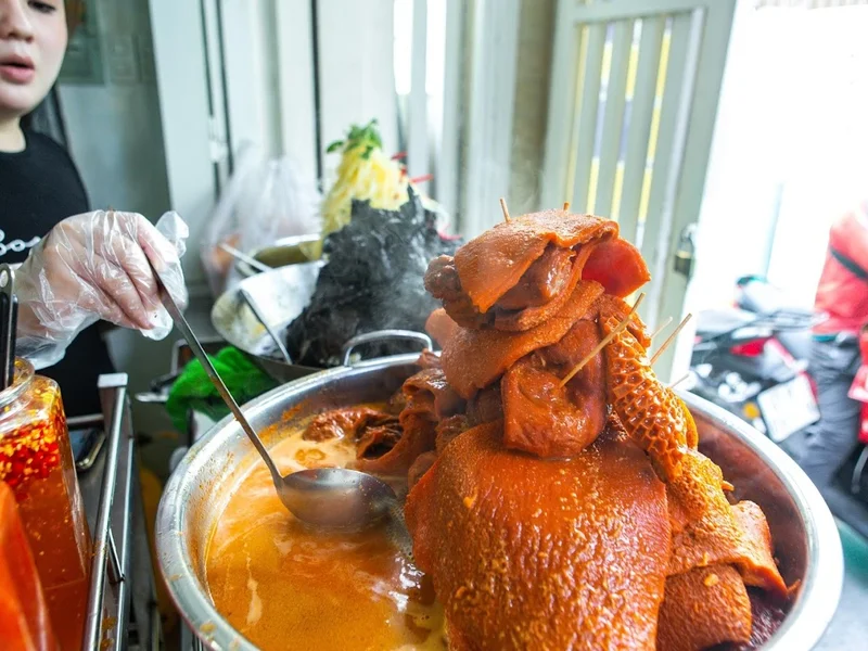 Phá Lấu Bò Cô Trâm | Phá Lấu Bò Quận 4