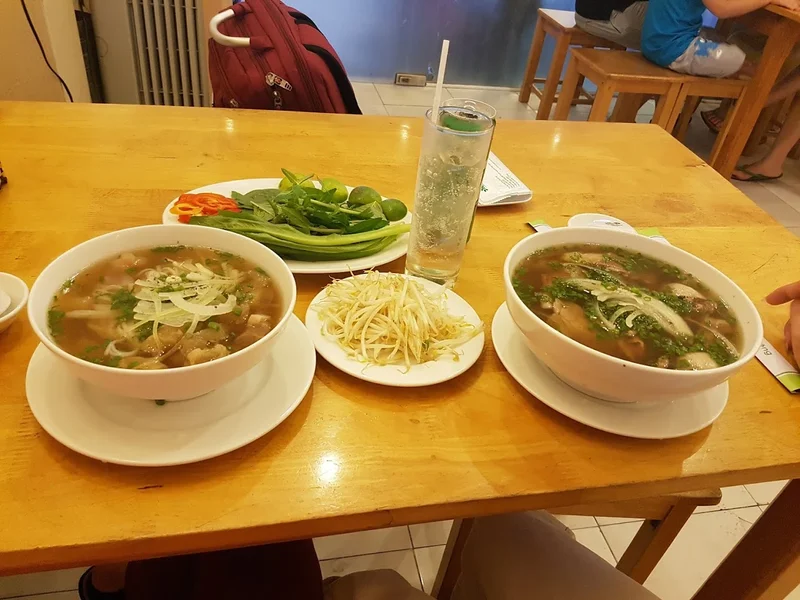 Phở Phong Cách