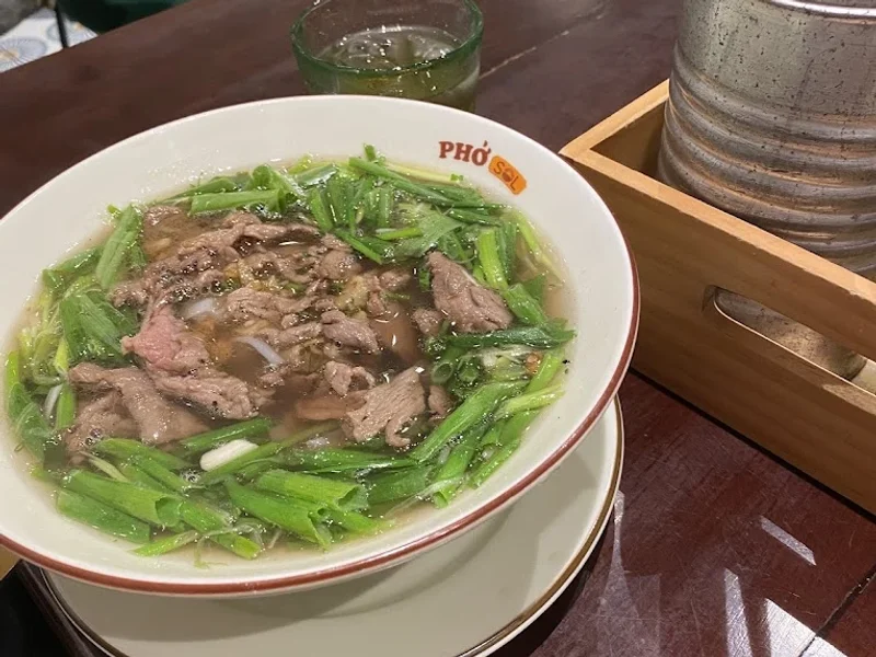 Phở SOL - Q4 (Phở & Các Món Ngon Từ Phở)