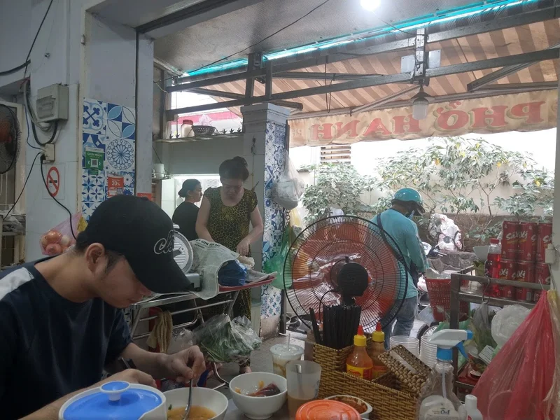 Phở Hạnh - Huỳnh Mẫn Đạt