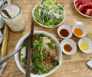 quán bún chả tại Quận 4