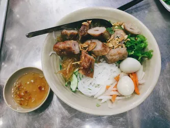 Top 13 quán bún chả tại Quận 5