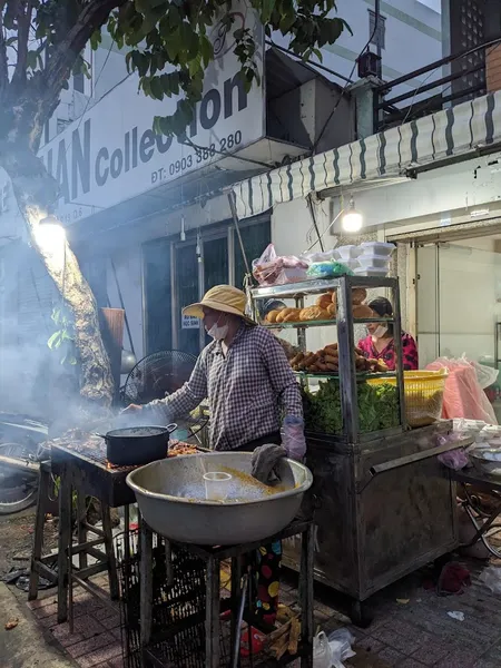 Bún thịt nướng Phú Lâm