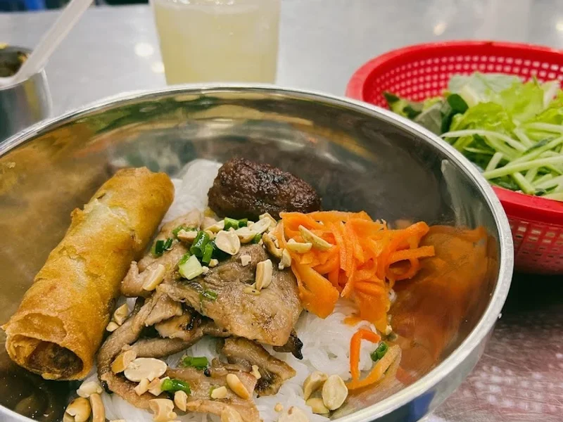 Bún thịt nướng Kiều Bảo