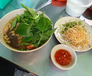 quán bún chả tại Quận 11