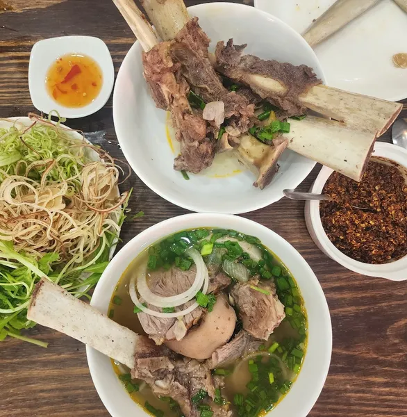 Bún Bò Cô Hạnh Quận 11