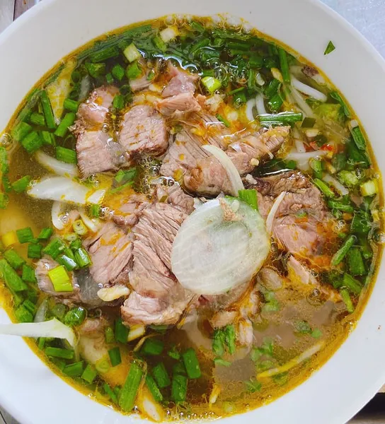 Bún Bò Cô Hạnh Quận 11