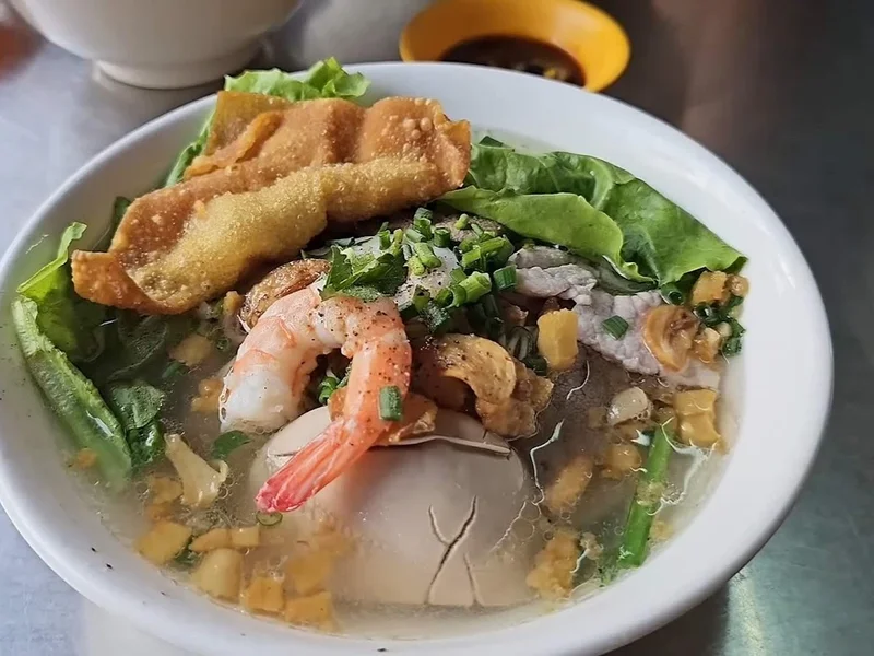 Hủ tiếu mì người Hoa - chợ Tân Thành