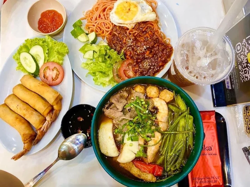 Quán Ăn Maika - Bún Thái & Cơm Trộn