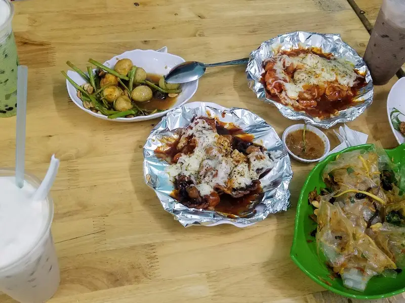 Quán Ăn Vặt Thúy Hằng