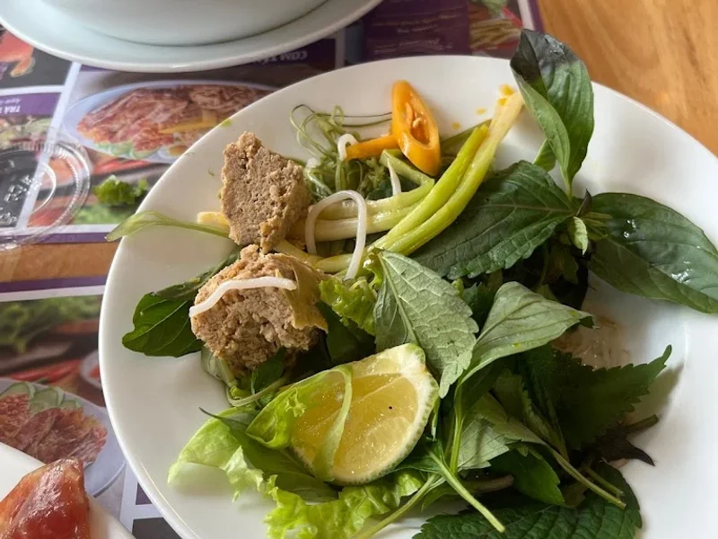 Cơm tấm Cali - Nguyễn Chí Thanh