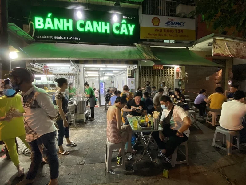 Bánh Canh Cây