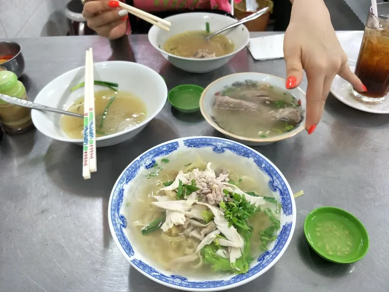 Mì Sườn Lò Siêu