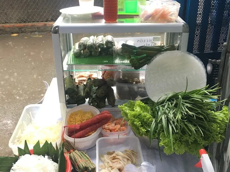 Gỏi cuốn - Bò bía Cô Thanh (mang đi)