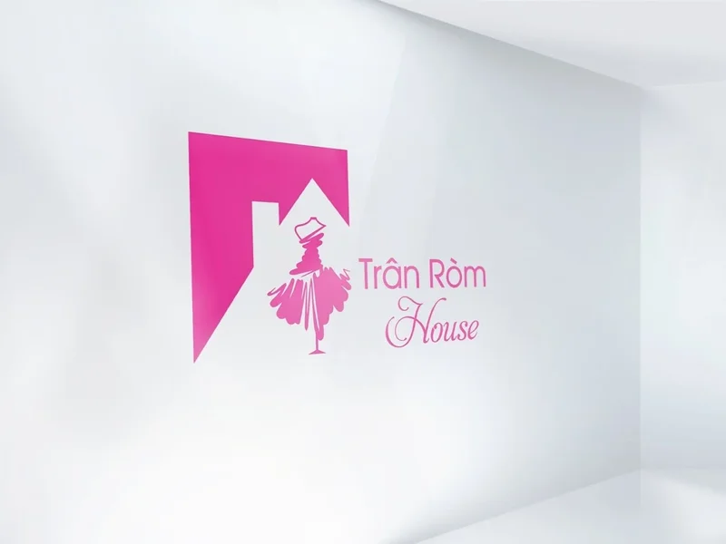 Trân Ròm House