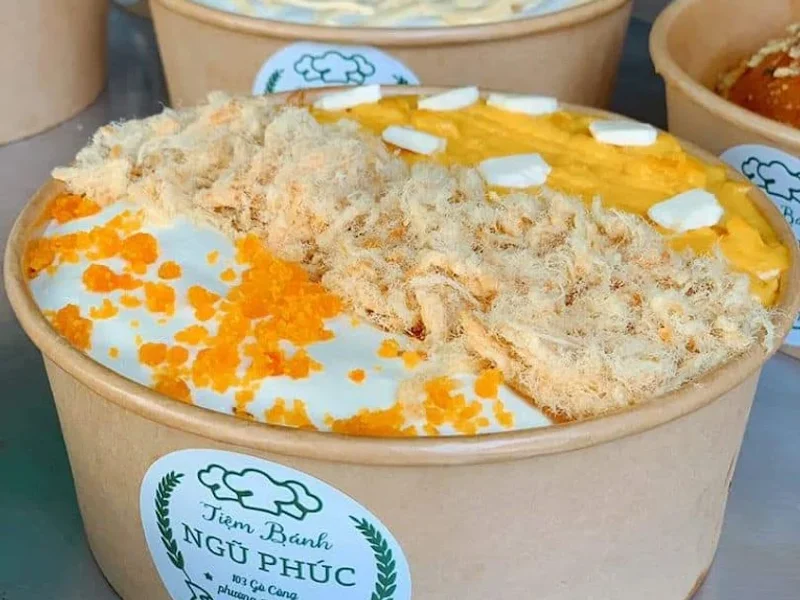 Tiệm Bánh Ngũ Phúc