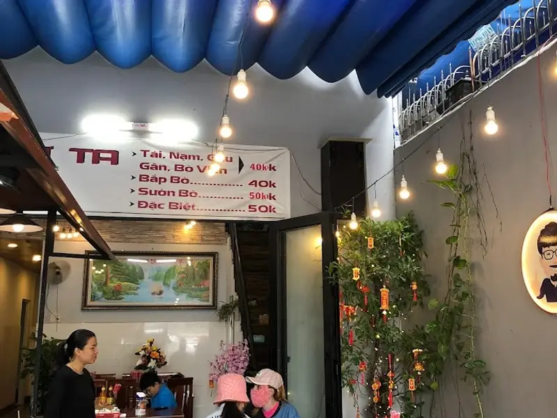 Quán Phở Ta