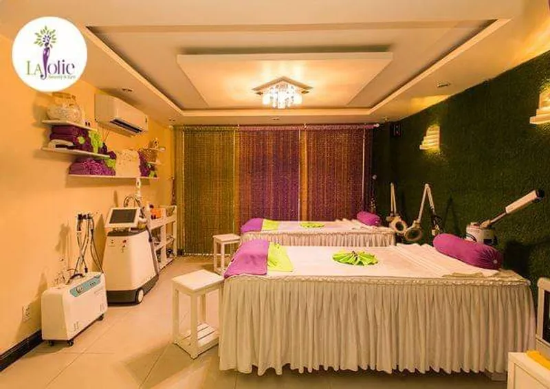 La Jolie Beauty & Spa