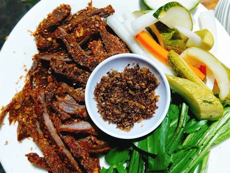 Quán ăn gia đình Bờ Sông