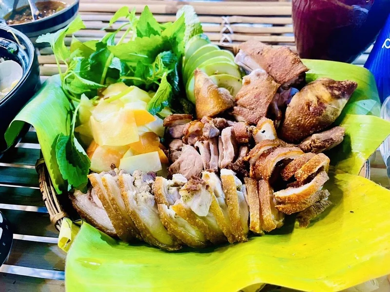 NHÀ HÀNG SINH THÁI VƯỜN THẠNH LỘC