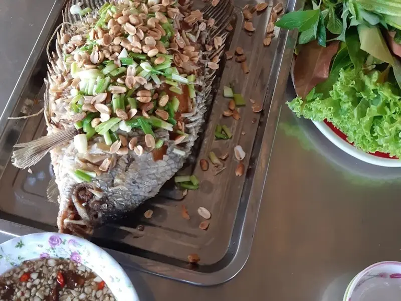 Quán Ăn Bờ SôngTưDần