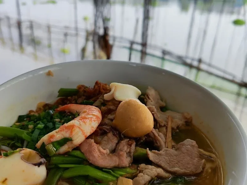 Nhà Hàng Cà Phê Hương Sen - Ven Sông Bình Mỹ Củ Chi