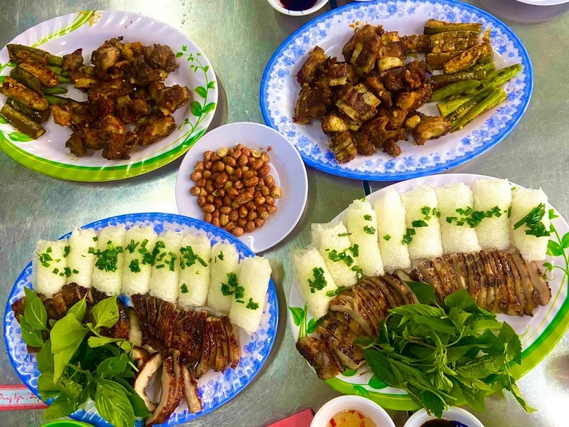 Quán Cây Bàng - Quận 8