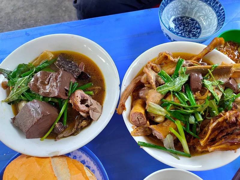 Phá Lấu Vịt - anh Tài