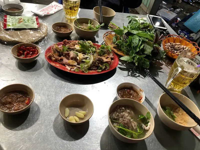 Bê Thui Nóng Quyết Thắng- Chi Nhánh 3