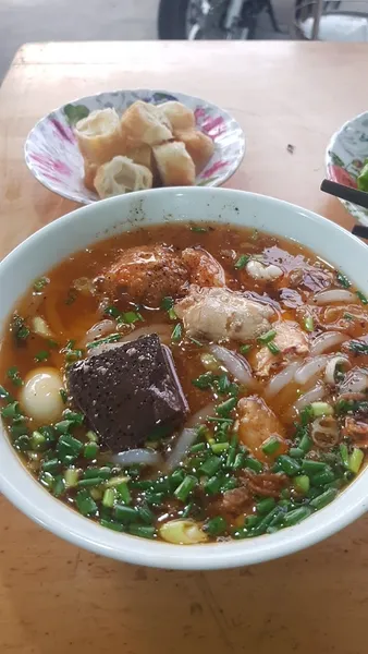 Quán Canh Bún - Bún Riêu Ngọc 21M