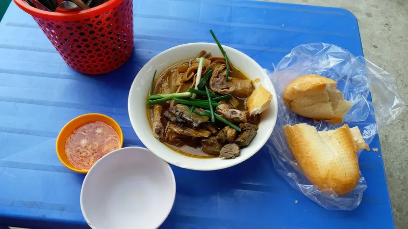 Phá Lấu Vịt - anh Tài