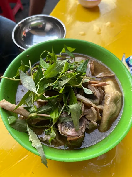 Phá Lấu Vịt - anh Tài