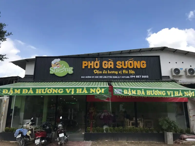 Phở Gà Sướng