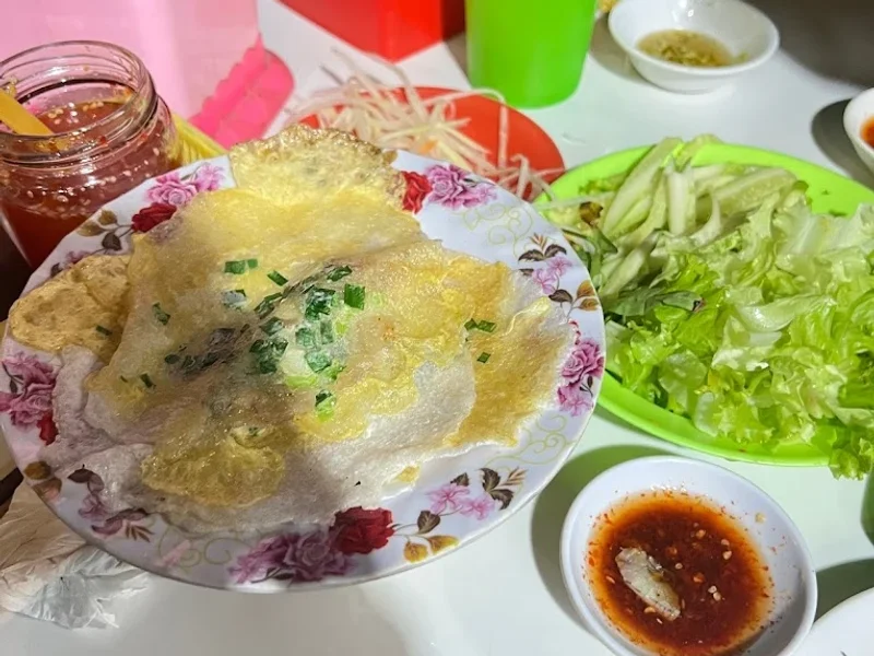 Bánh ép Huế O Lan