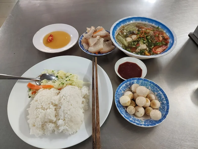 Cơm tấm Cây Khế 8