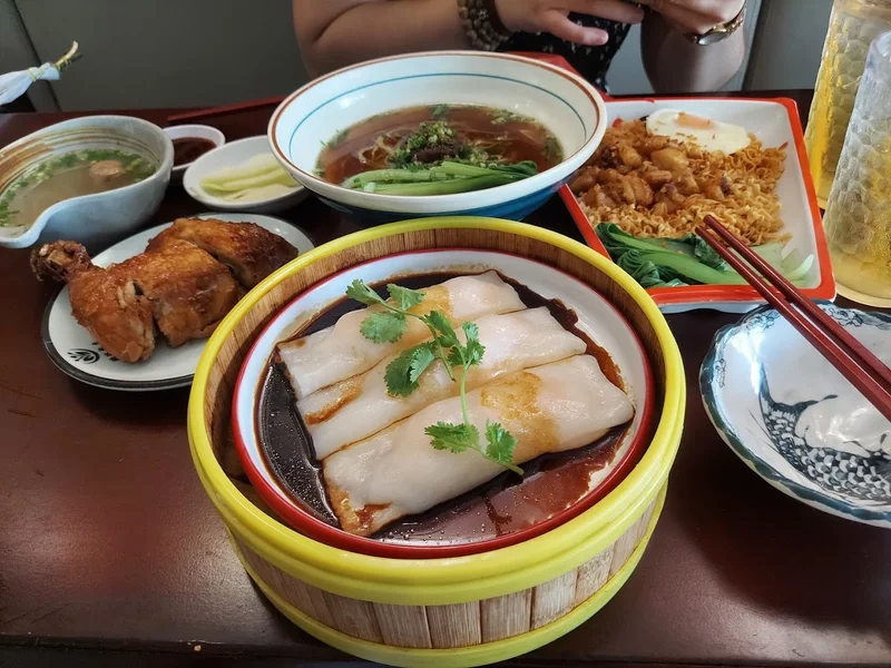 Mì Trộn Tóp Mỡ Trứng Lòng Đào Shasa