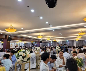 nhà hàng tiệc cưới tại Đông Hưng Thuận Quận 12