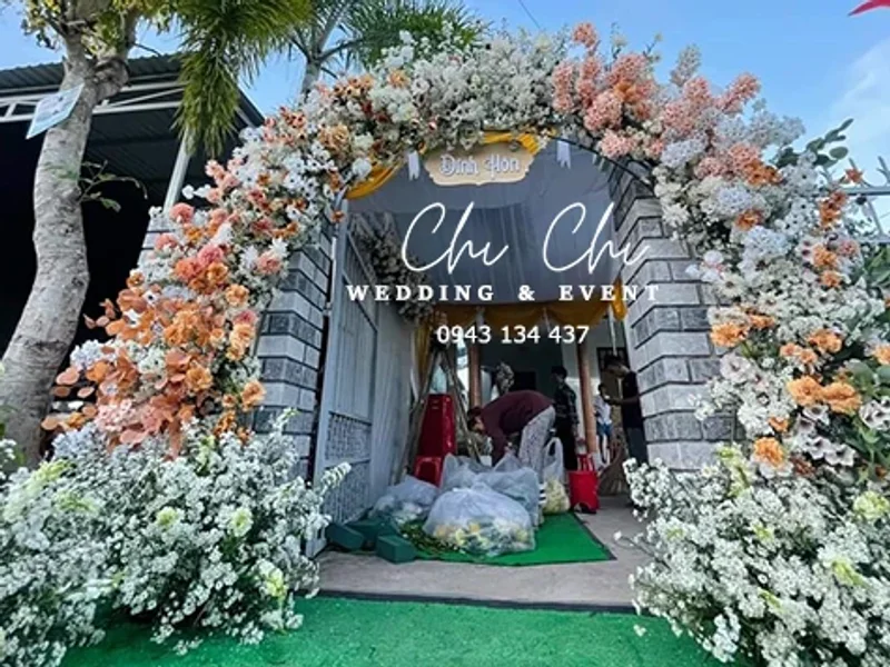 Cổng Hoa Cưới Sài Gòn