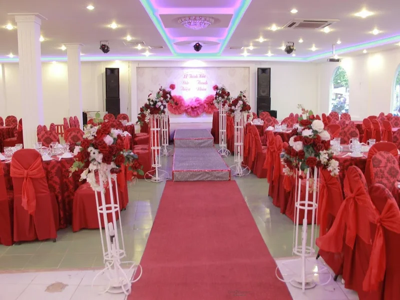 Đặt Tiệc Tại Nhà Giá Rẻ HCM - GIA THỊNH